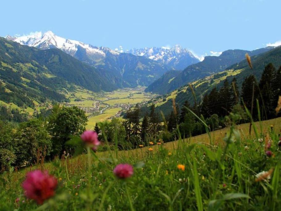 Ferienhaus Zillertal Panorama Blick Balkon Sauna Цельберг Экстерьер фото